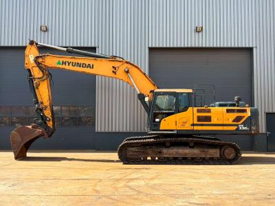 Hyundai HX330 Photo 1