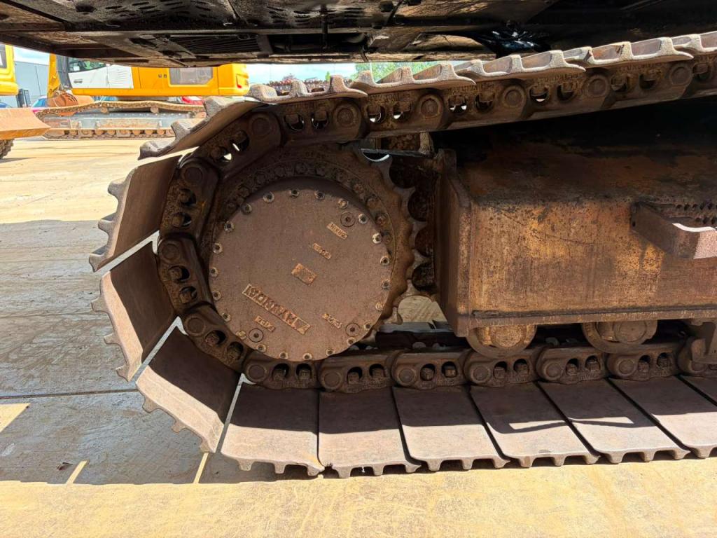 Hyundai HX330 Photo 15