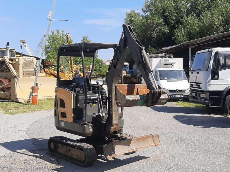 Volvo EC18 Photo 4