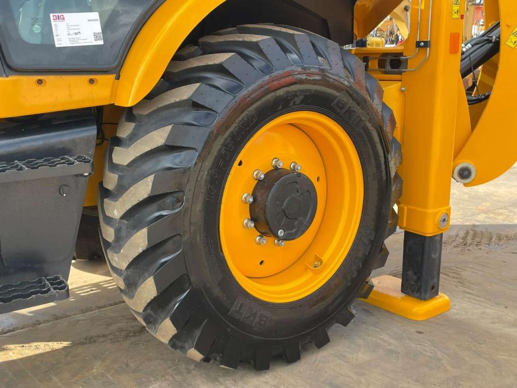 JCB 3DX 4WD hammerlines Photo 15