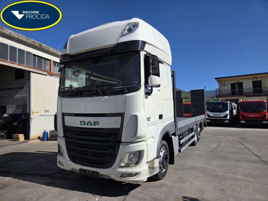 Iveco XF 440 Photo 1
