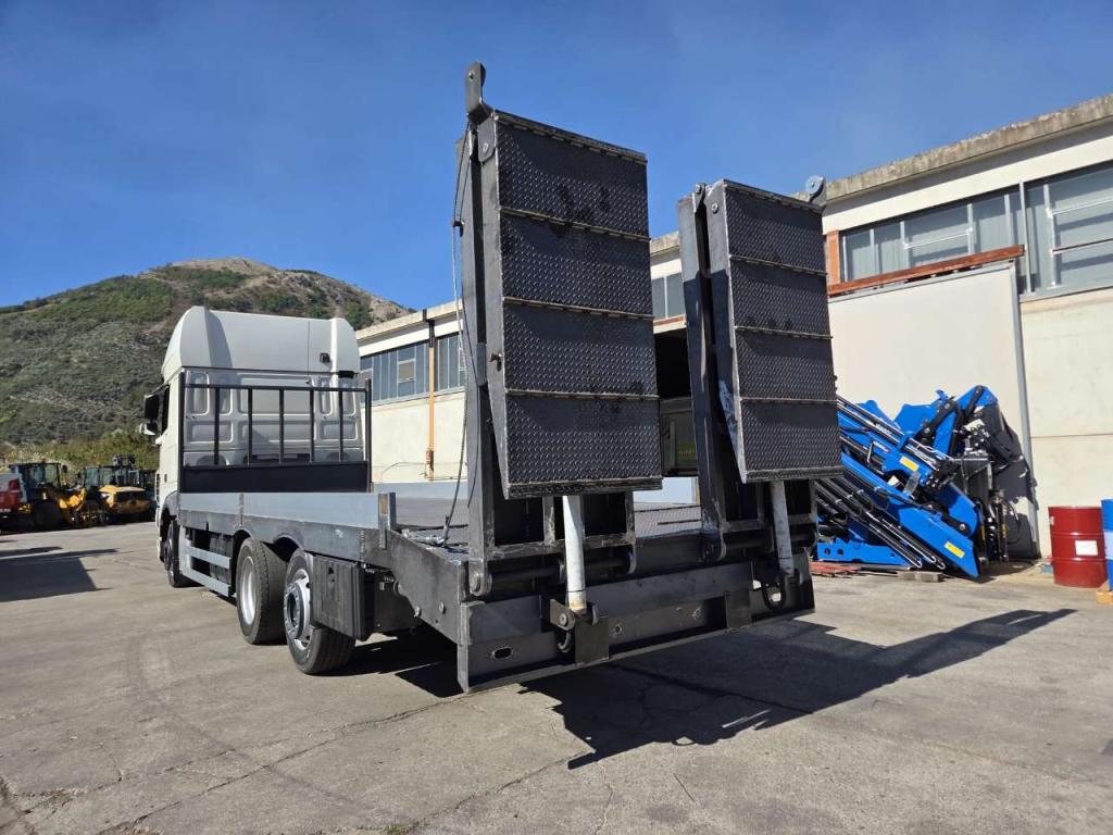 Iveco XF 440 Photo 12