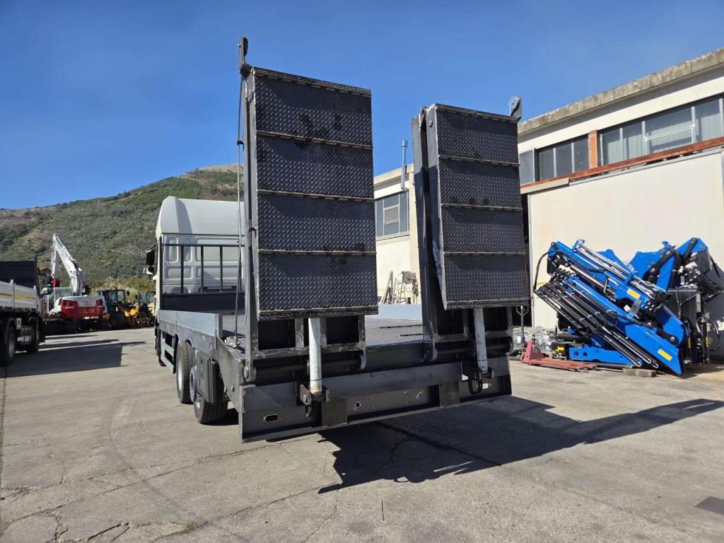 Iveco XF 440 Photo 14