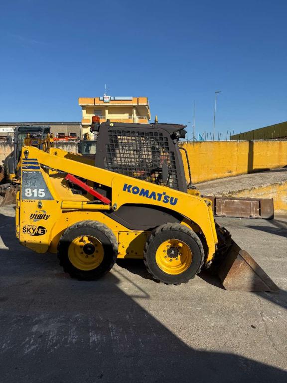 Komatsu SK815 Turbo Photo 7