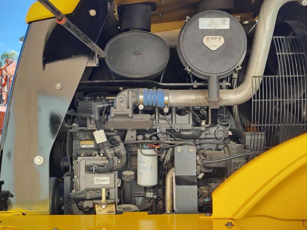 New Holland W 170B Photo 13