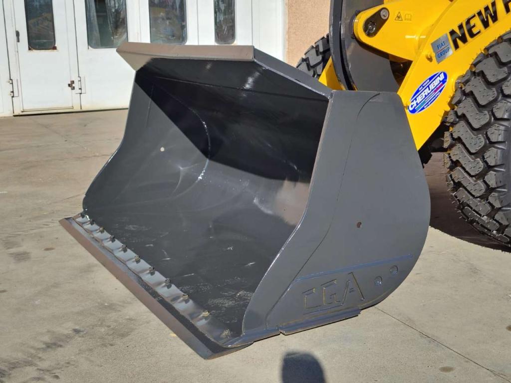 New Holland W 170B Photo 17
