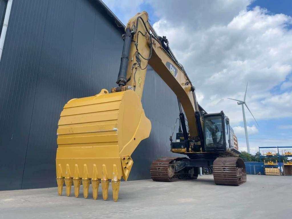 Caterpillar 349E - TB Photo 13