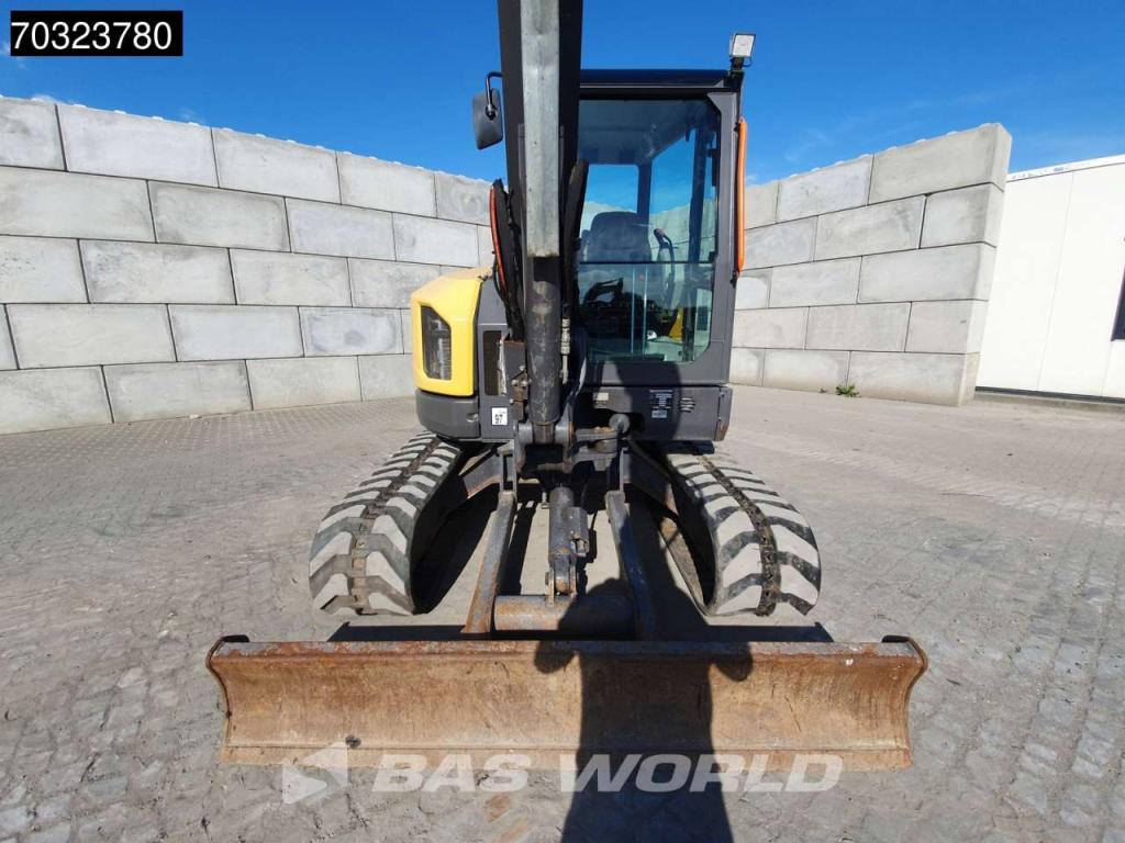 Volvo ECR58 F A/C - 3 Buckets Photo 12