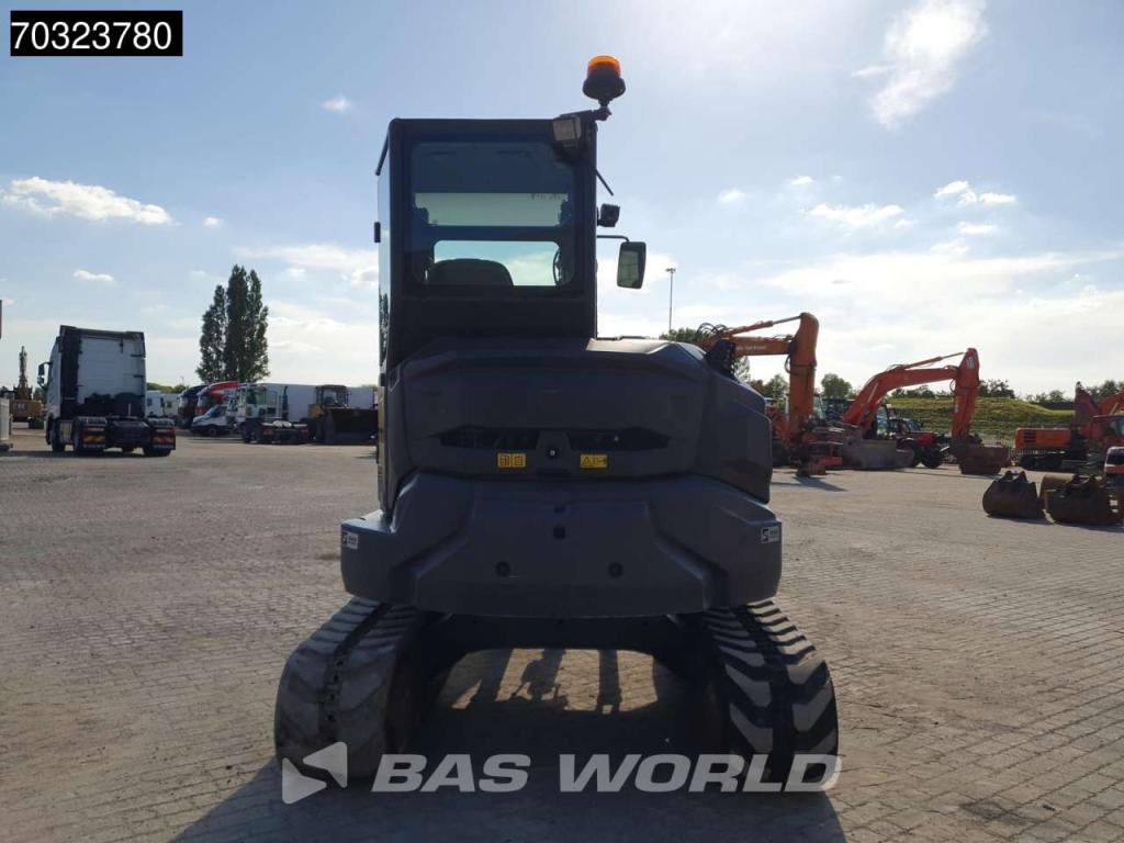 Volvo ECR58 F A/C - 3 Buckets Photo 6