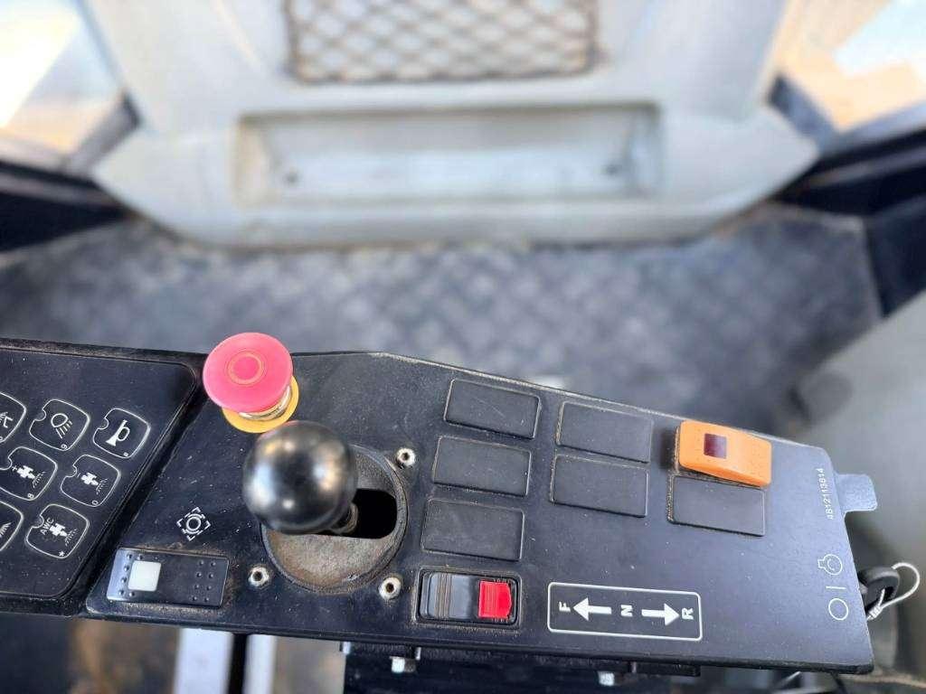 Dynapac CP224W Photo 17