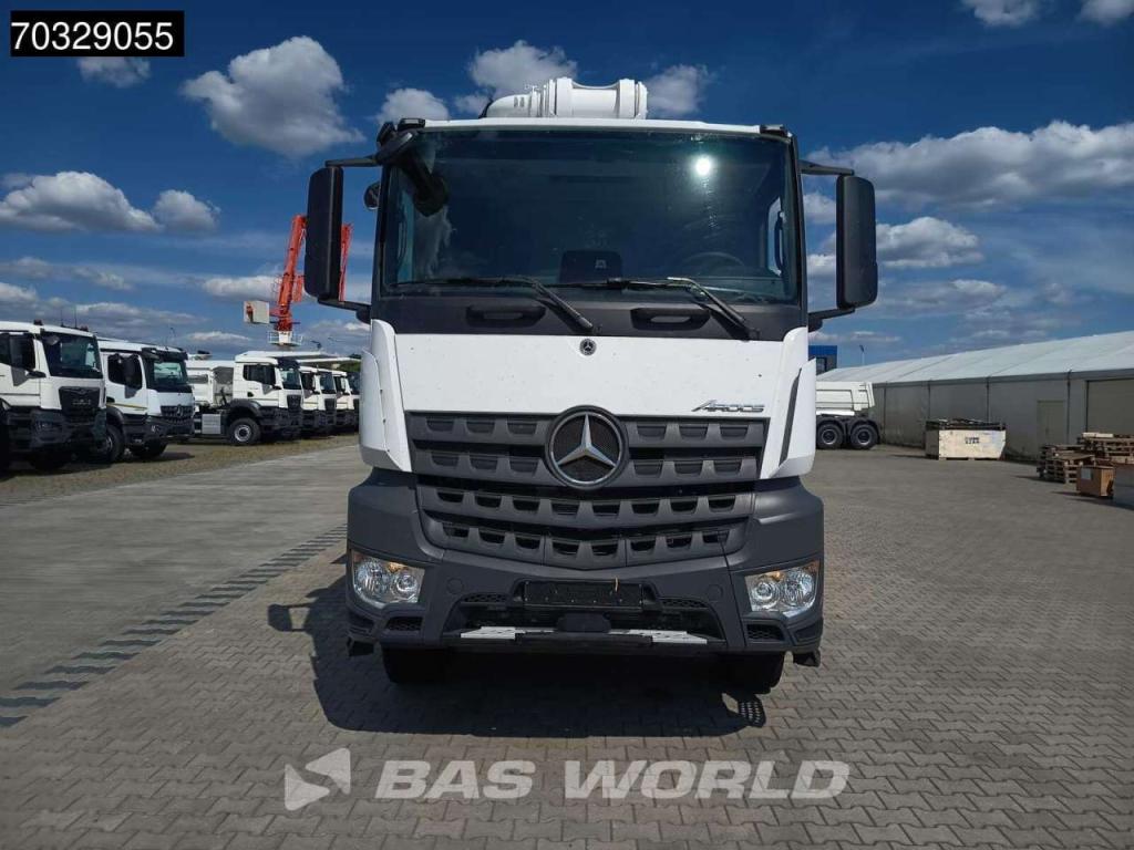 Mercedes-Benz Arocs 2640 Arocs 6X4 Photo 11