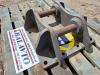 UNI45 for 5-12 ton excavators Attachment plate Photo 2 thumbnail
