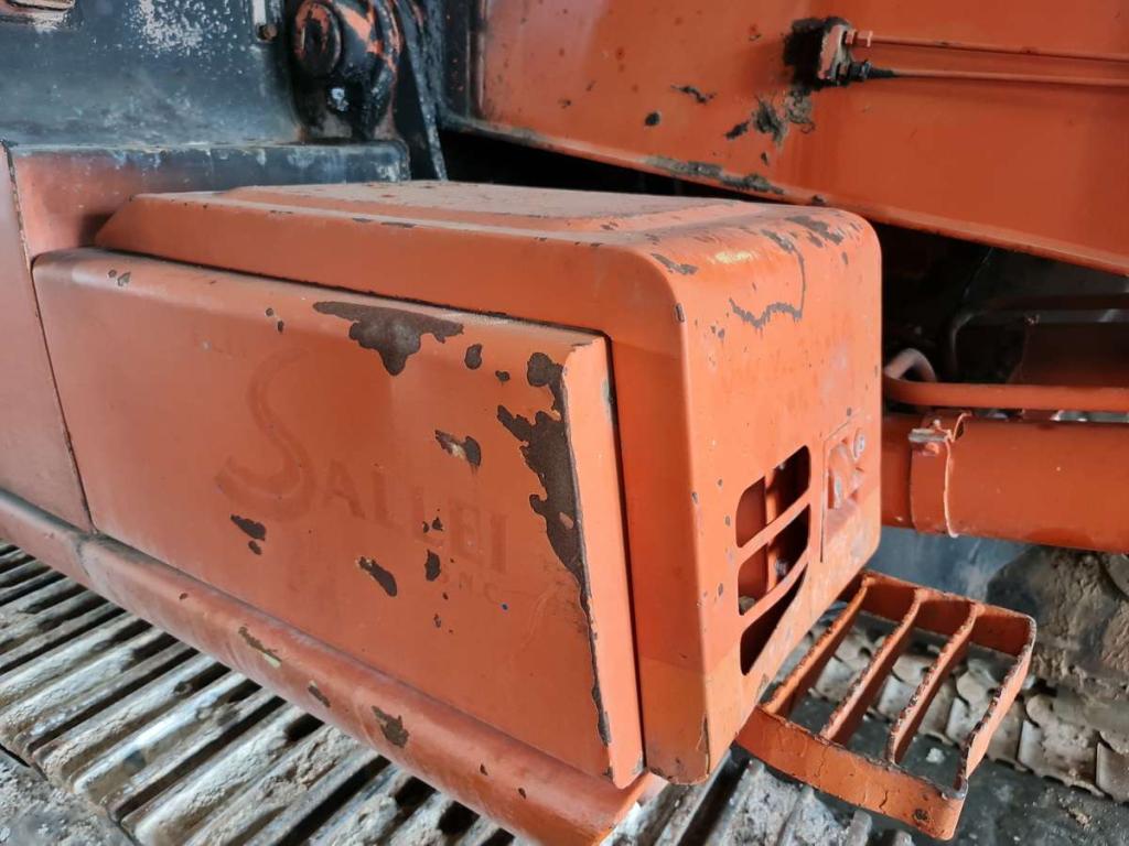 Fiat Kobelco EX235 Photo 4