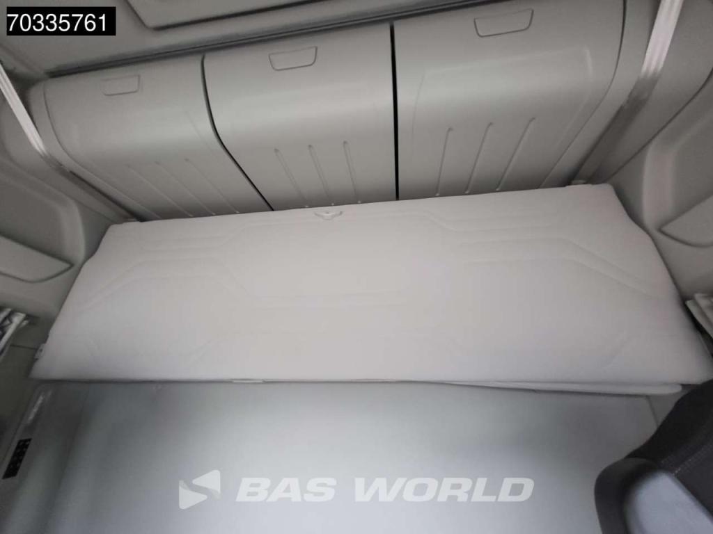 Ford F-Max 500 4X2 Retarder 2x Tanks Standklima Navi ACC Photo 28