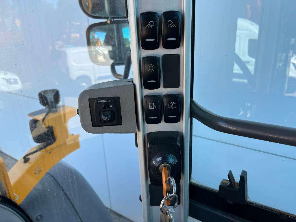 Volvo L70G - Quick Coupler / 3th Function Photo 13