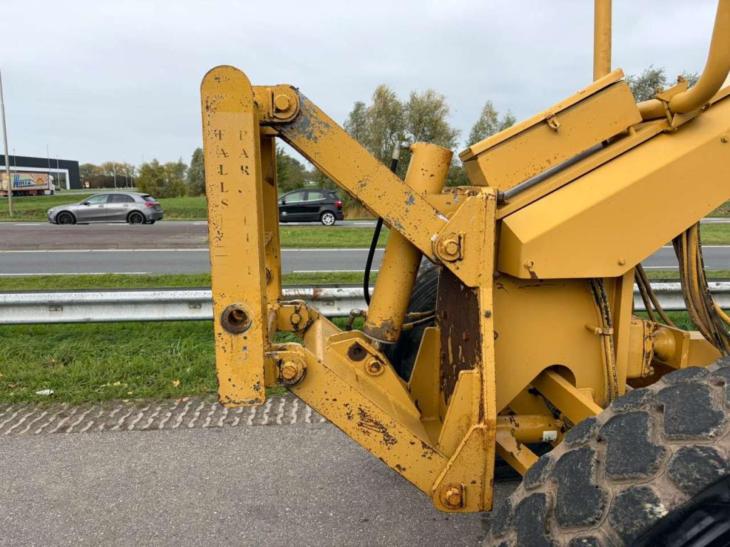 Caterpillar 140H Photo 15