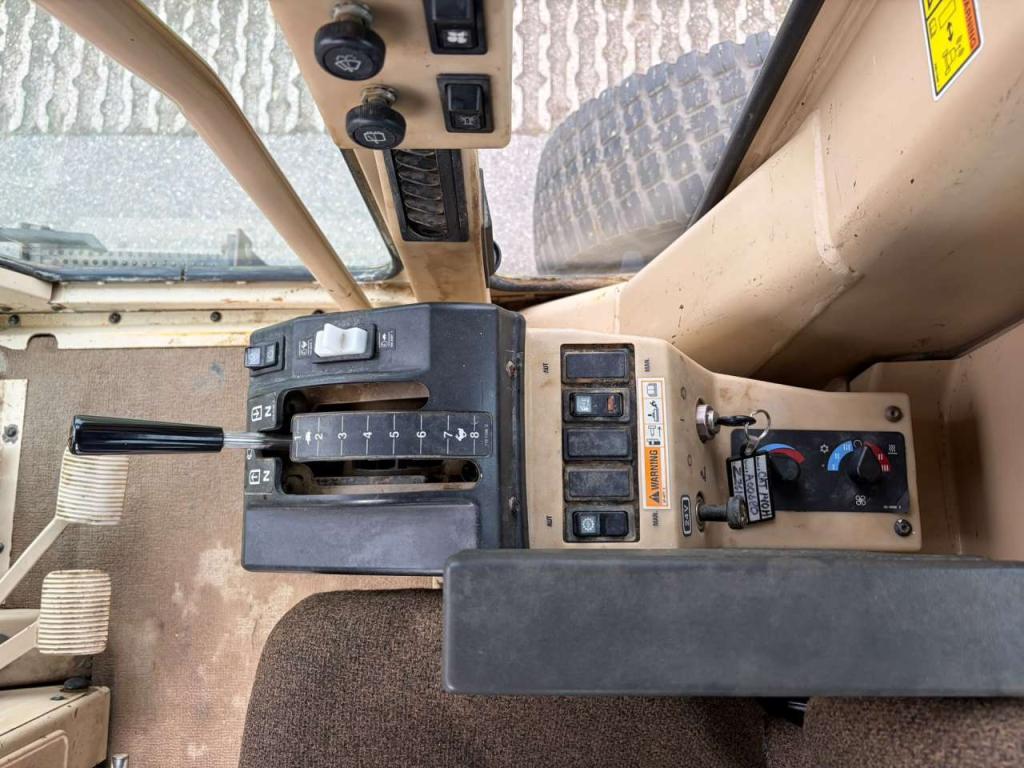 Caterpillar 140H Photo 27