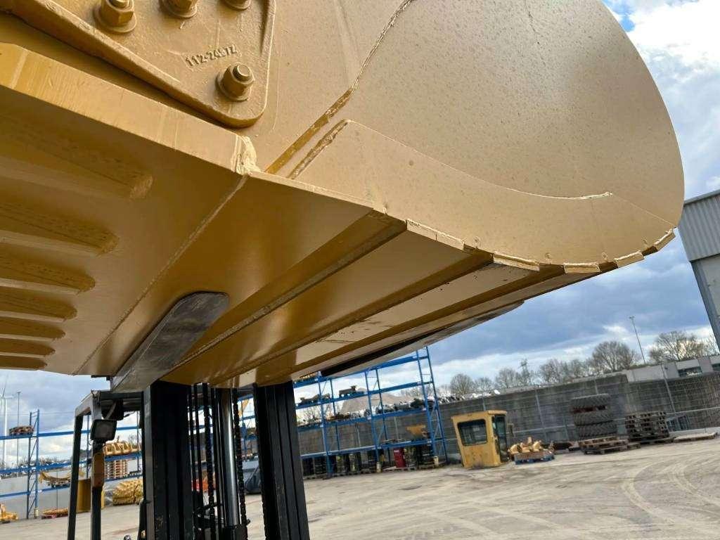 Caterpillar 352F - UB Photo 9