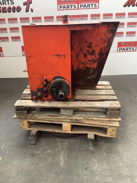 Réservoir de carburant pour Kalmar LMV 12-600 Photo 3