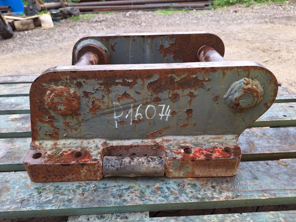 for 5-12 ton excavators Attachment plate Photo 5