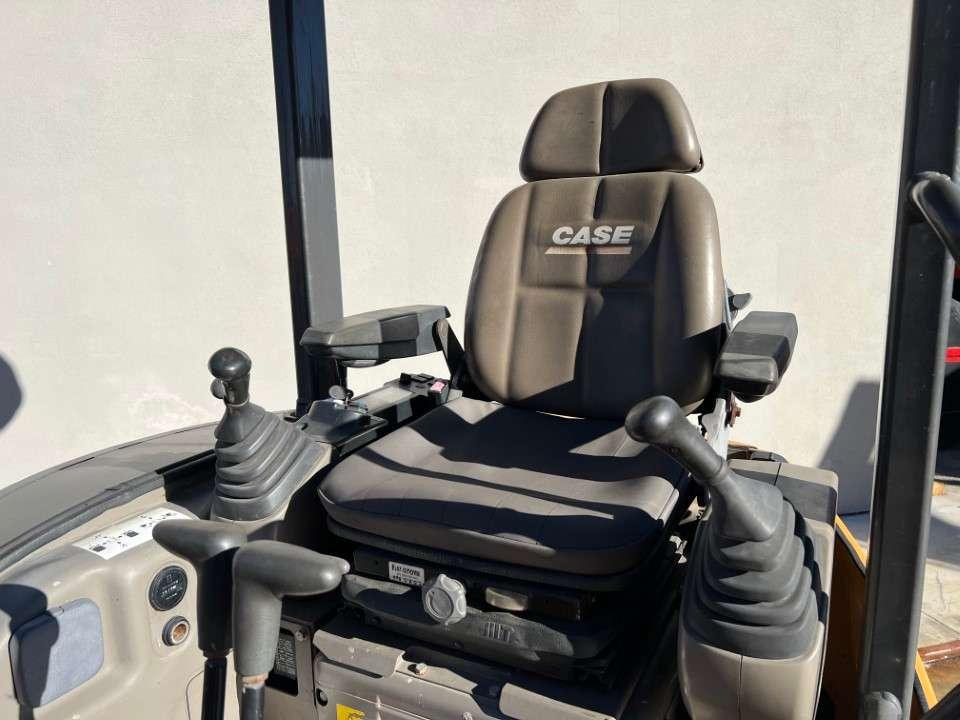 Case CX26B-S2 Photo 5