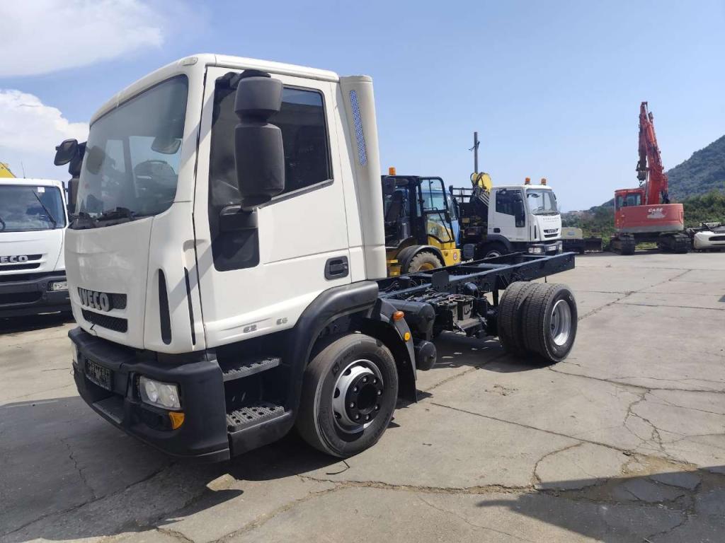 Iveco EUROCARGO 150E22P Photo 14