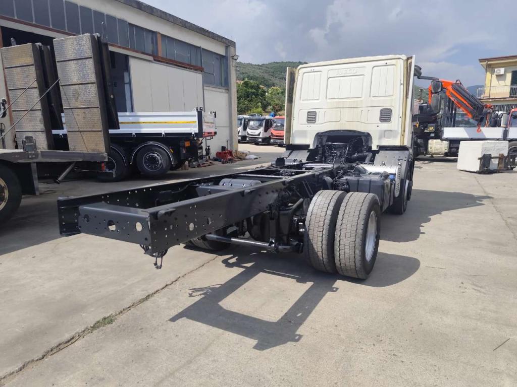 Iveco EUROCARGO 150E22P Photo 27