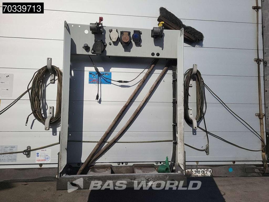 Schmitz SCB*S3T 3 axles Sliding Roof Photo 23