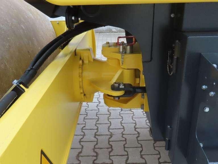 Bomag BW213 DH-5 Photo 14