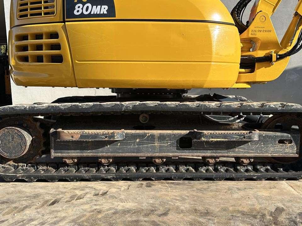 Komatsu PC80MR-5E Photo 4