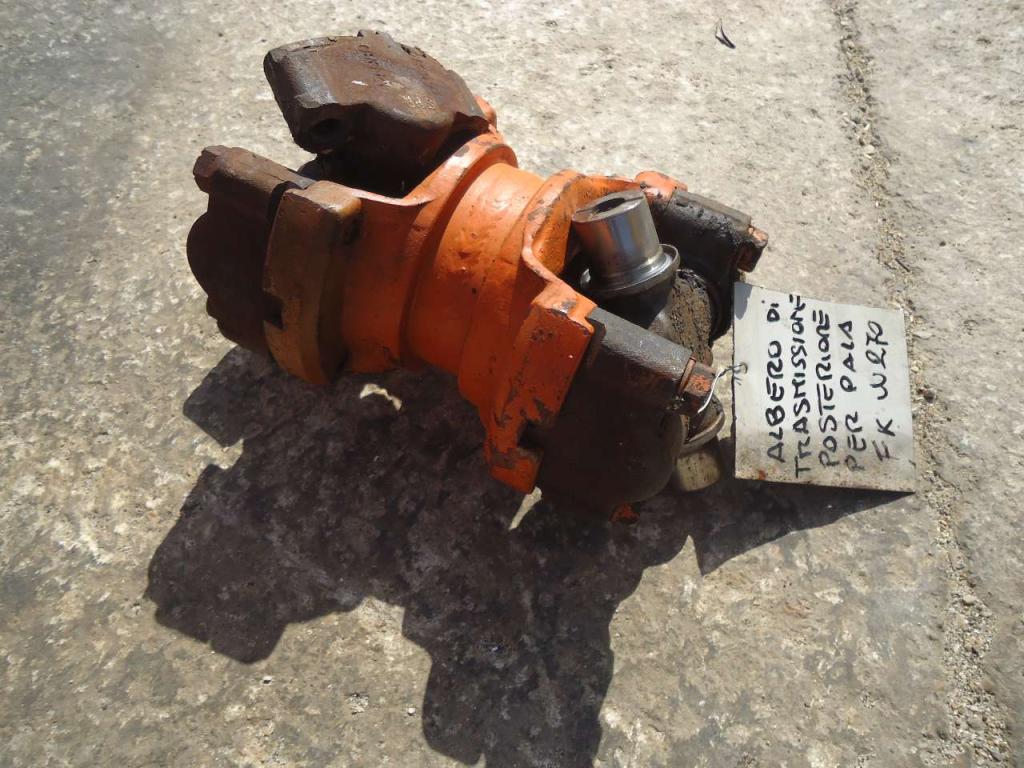 Arbre de transmission pour Fiat Kobelco W270 Photo 1