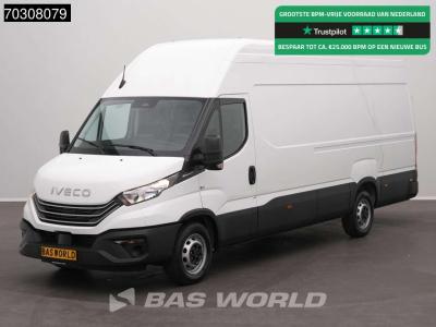 Iveco Daily 35S18 3.0L Automatic High Roof 180HP ACC Airco Camera CarPlay Parking Sensors Seatheating 3,5 en vente par BAS World B.V.