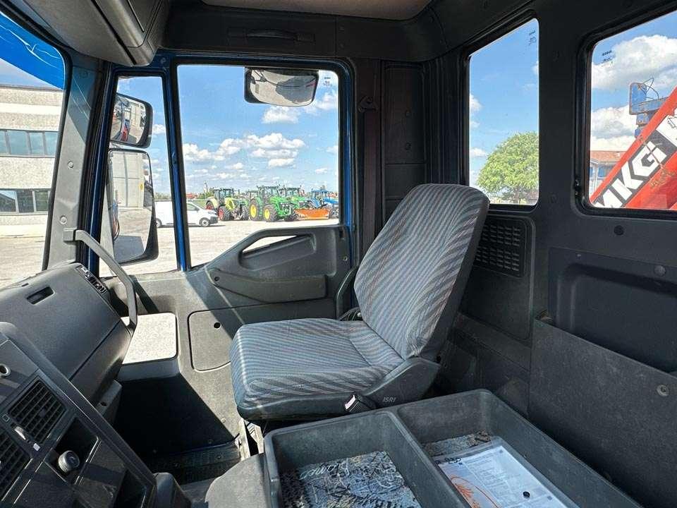 Iveco EUROTRAKKER MP190E30 4X4 Photo 19