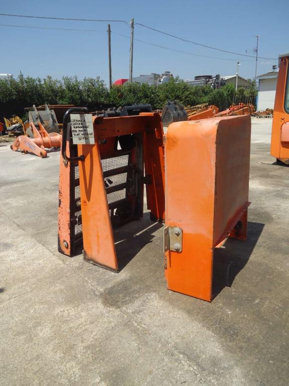 Capot et panneau de carrosserie pour Fiat Hitachi W130 Photo 1