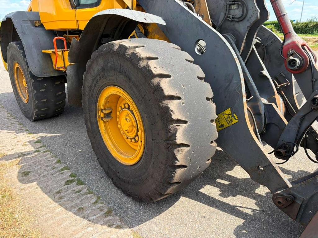 Volvo L90H Photo 14