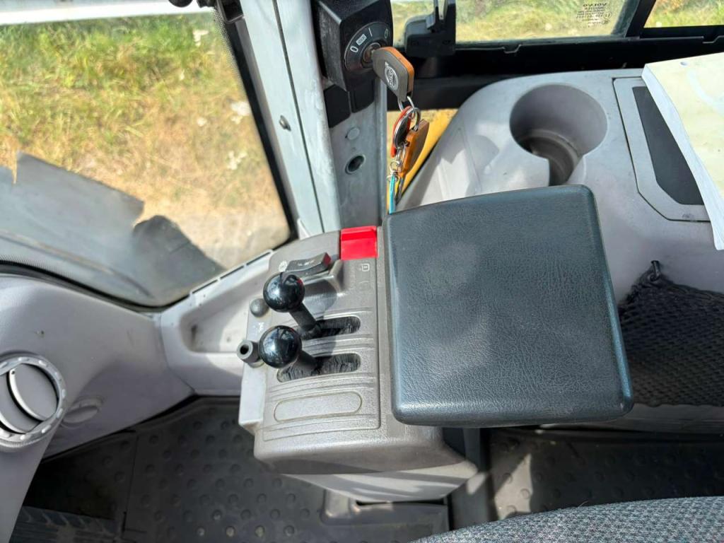 Volvo L90H Photo 21