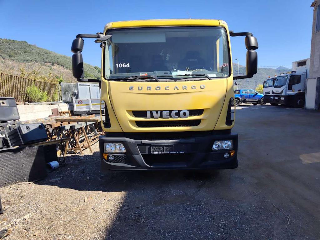 Iveco EUROCARGO CUBE 120E28P Photo 11