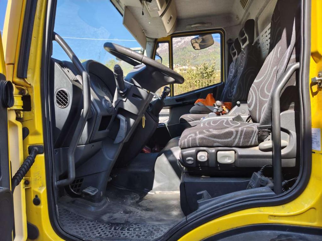 Iveco EUROCARGO CUBE 120E28P Photo 7