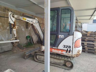 Bobcat 328D en vente par Omeco Spa
