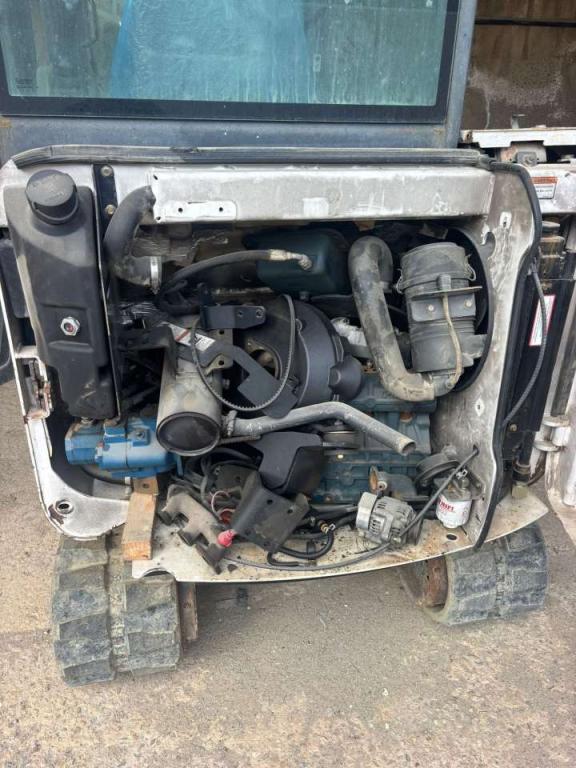 Bobcat 328D Photo 6