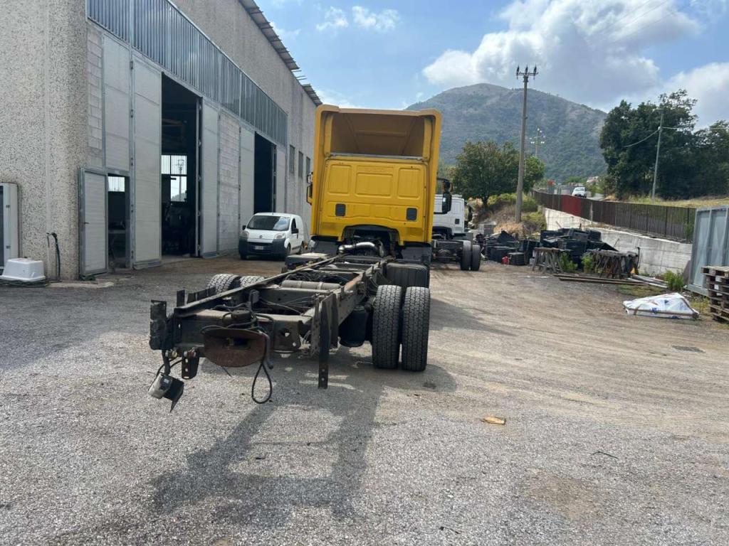 Iveco EUROCARGO CUBE 120E28P Photo 10