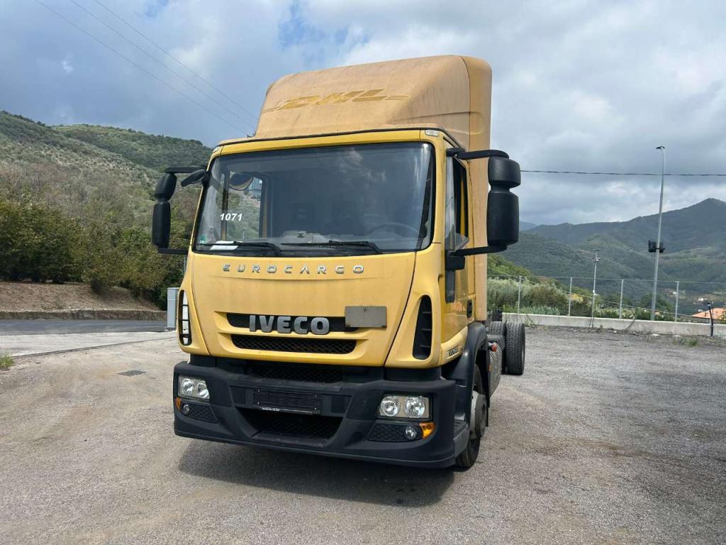 Iveco EUROCARGO CUBE 120E28P Photo 9