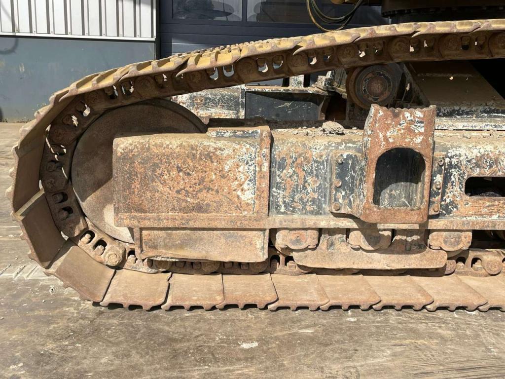 Caterpillar 345BL Photo 16
