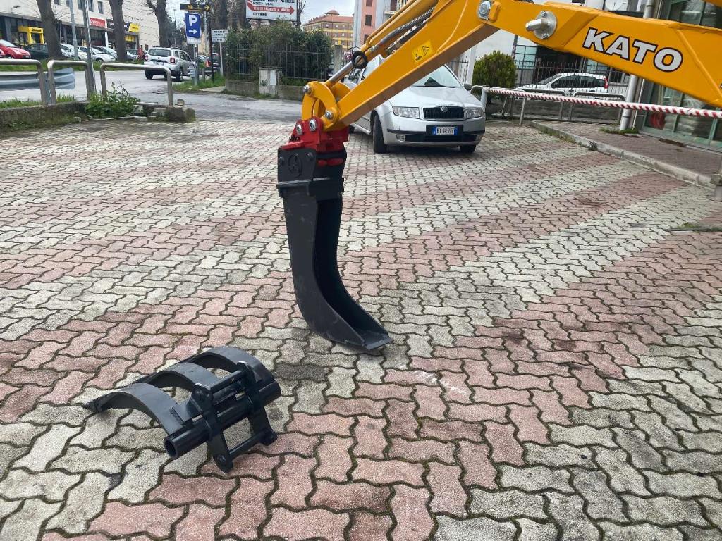 Kato HD 12 VXE con Benna TRINCEA SBK STREET BUCKET Photo 11