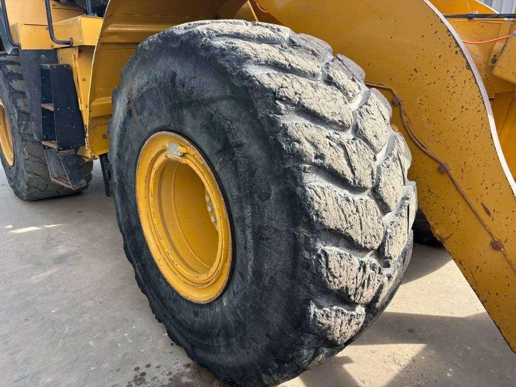 Caterpillar 966M Photo 15