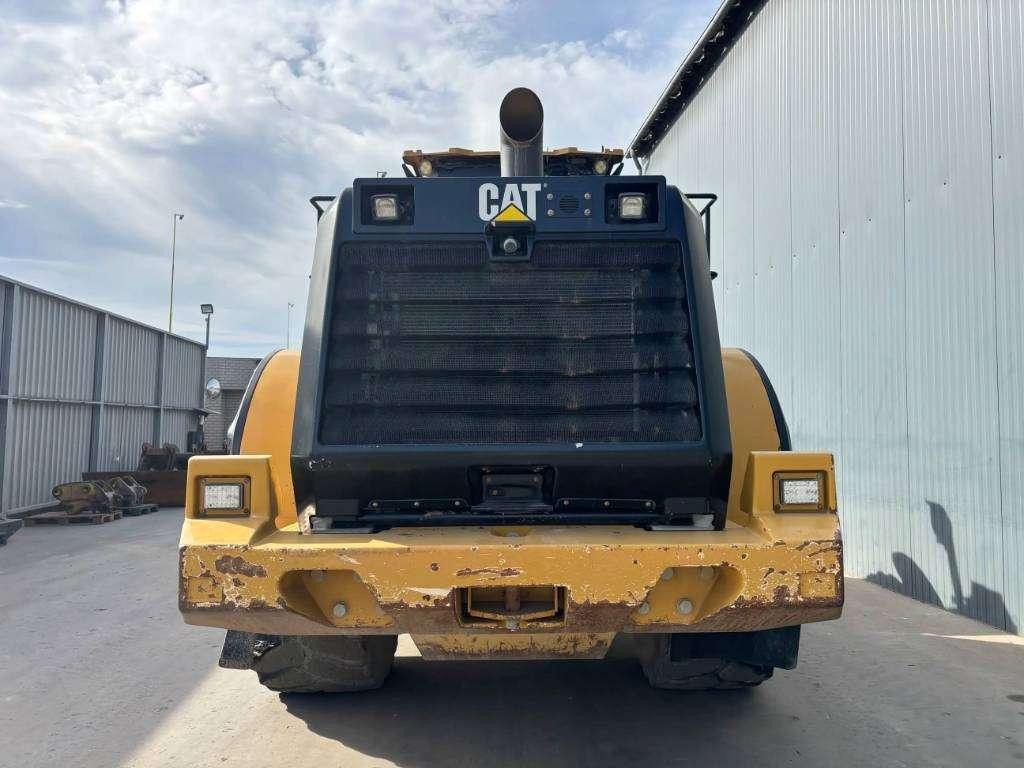 Caterpillar 966M Photo 8