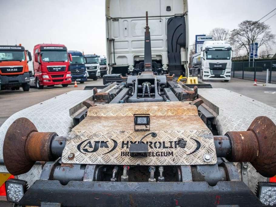 Daf XF 105.460 - AJK + intarder Photo 5