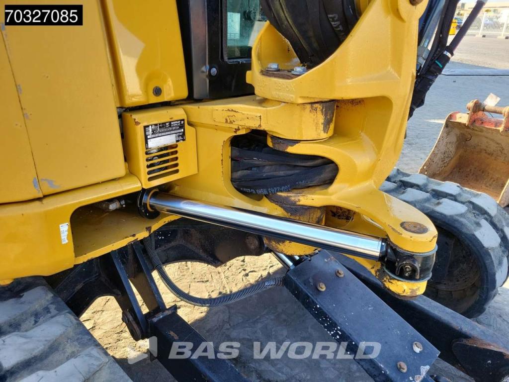 Caterpillar 305 E2 3 Buckets Photo 30