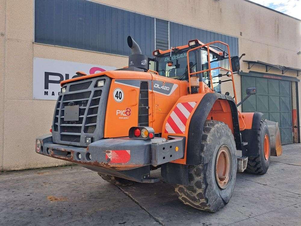 Doosan DL420-5 Photo 3