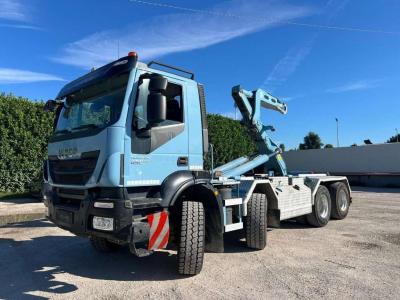 Iveco TRAKKER 450 SCARRABILE Photo 1